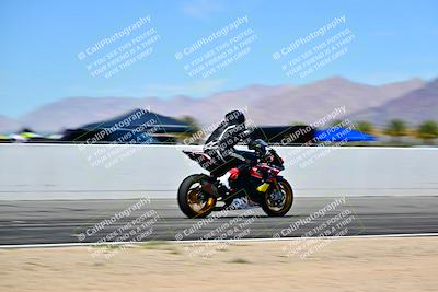 media/Mar-25-2024-Moto Forza (Mon) [[8d4319bd68]]/2-Advanced Group/Session 4 Front Straight Speed Pans/